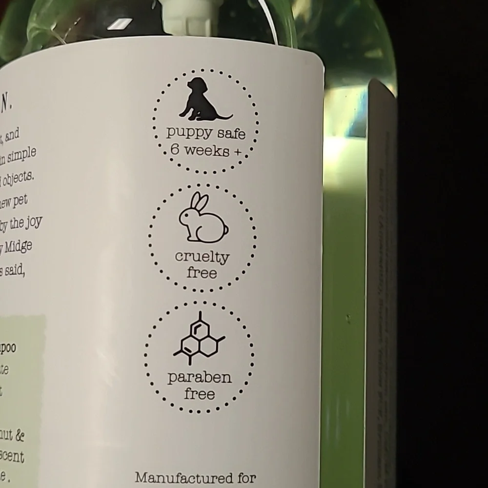 Rae Dunn Hydrating Pet Shampoo